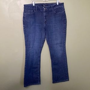 Riders, mid rise boot cut jeans 18M